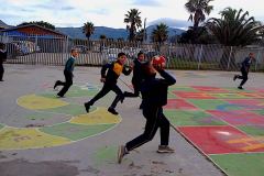 Handball auf dem Schulhof in Lavender Hill